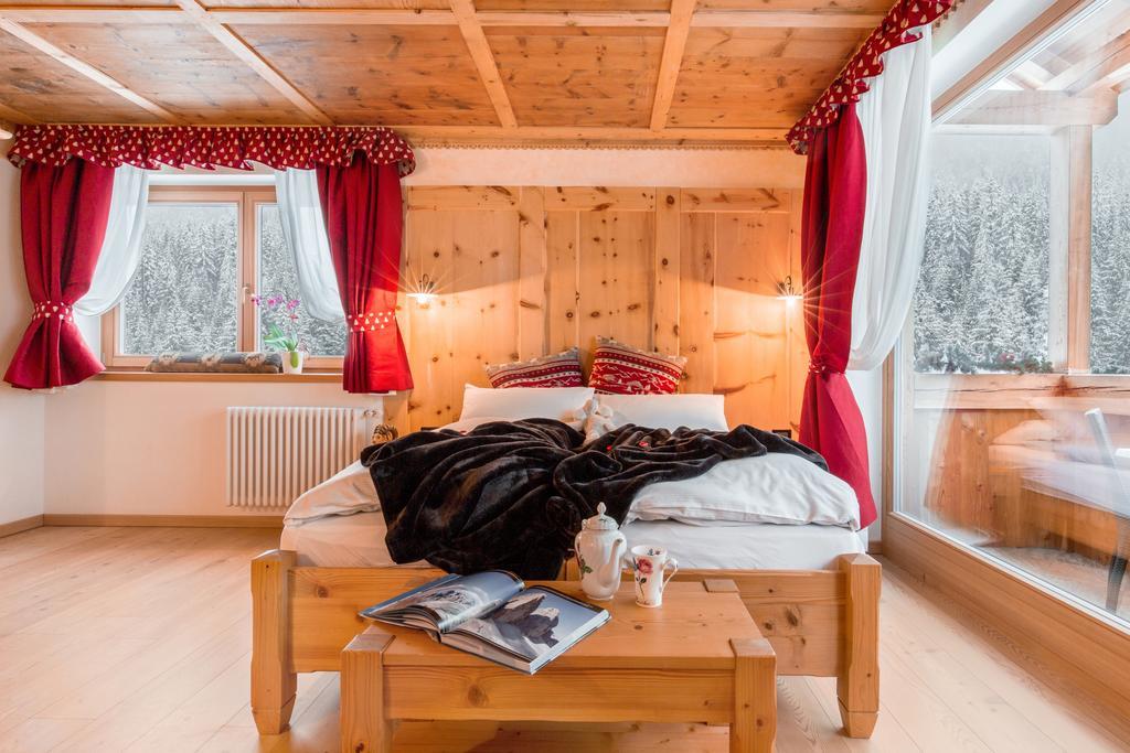 Chalet Alpenrose Bio Wellness Naturaktivhotel Cogolo Exterior photo