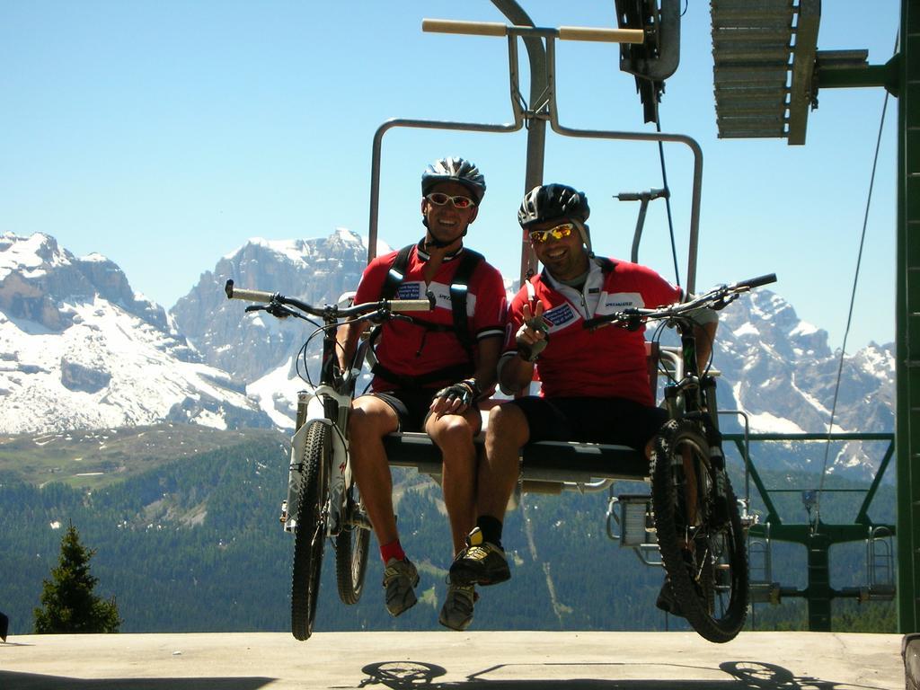 Chalet Alpenrose Bio Wellness Naturaktivhotel Cogolo Exterior photo